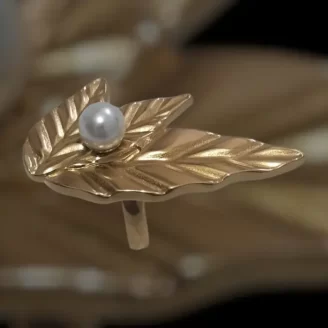 Golden Leaf Pearl