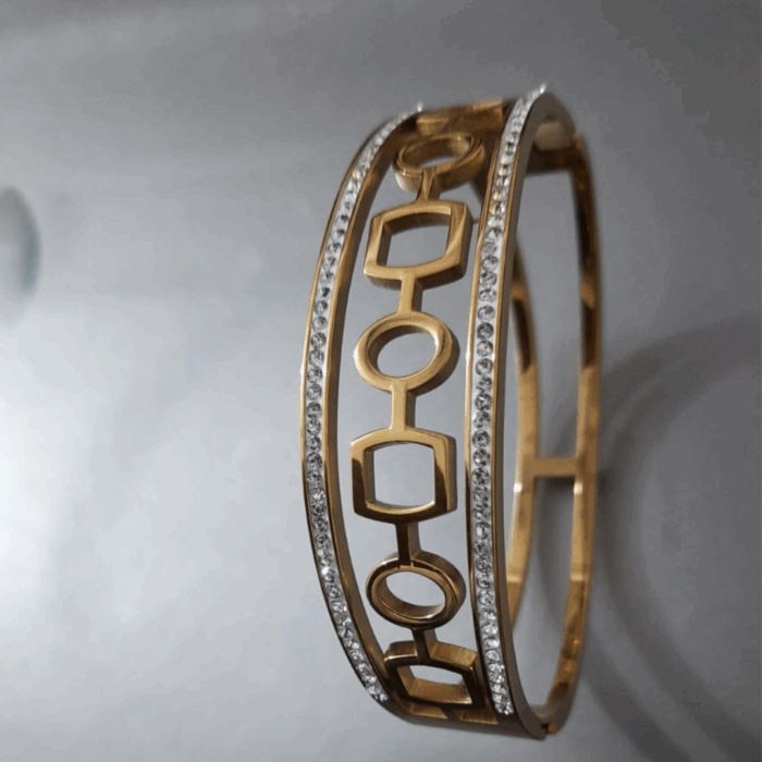 Zaynika Dual-Tone Bracelet (7) Zaynika Dual-Tone Bracelet (7)